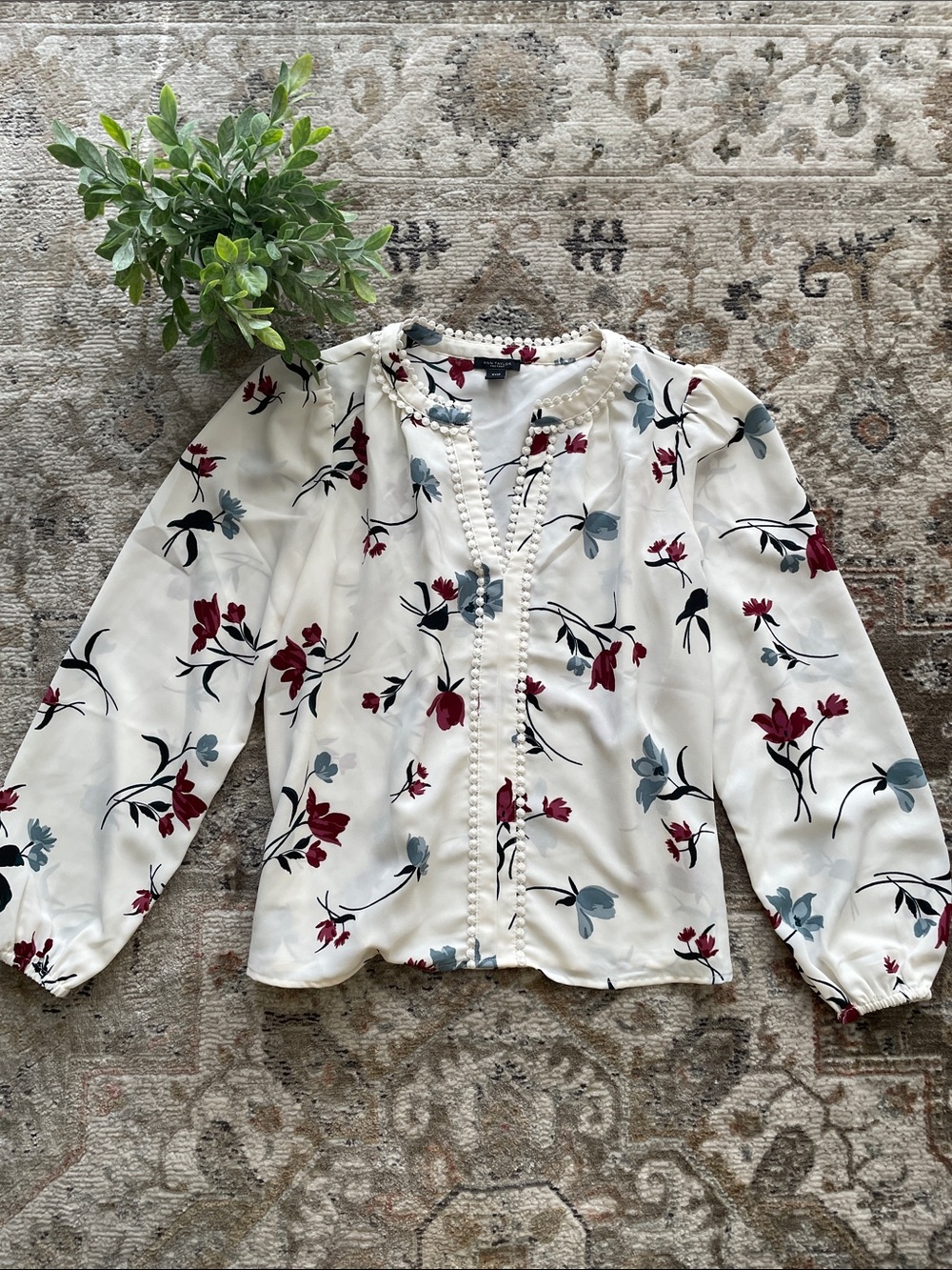 Ann Taylor Factory Cream Floral Button-Trim Blouse with Burgundy & Slate Flowers